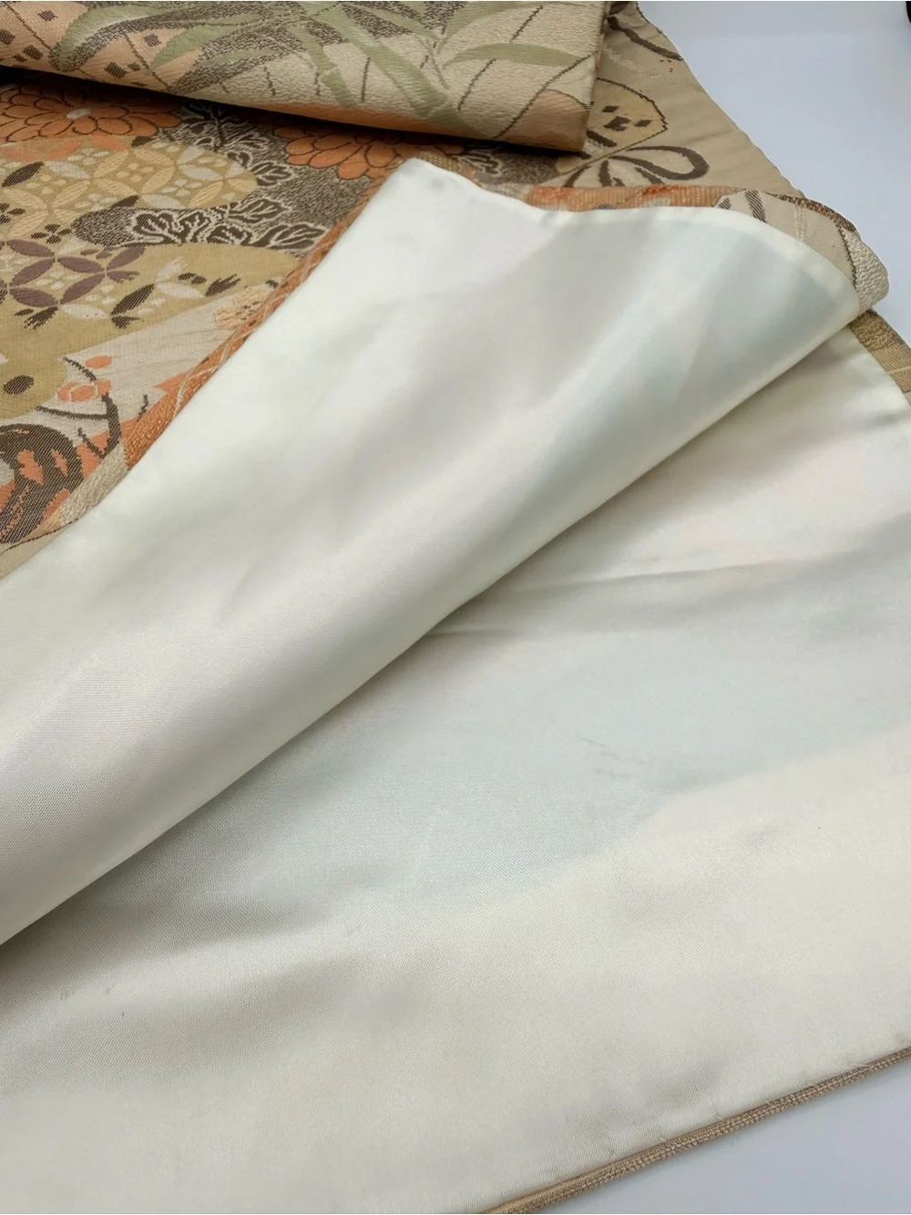 Vintage Japanese Obi Sash/Runner with Peach, Sage & Beige Fan Palette